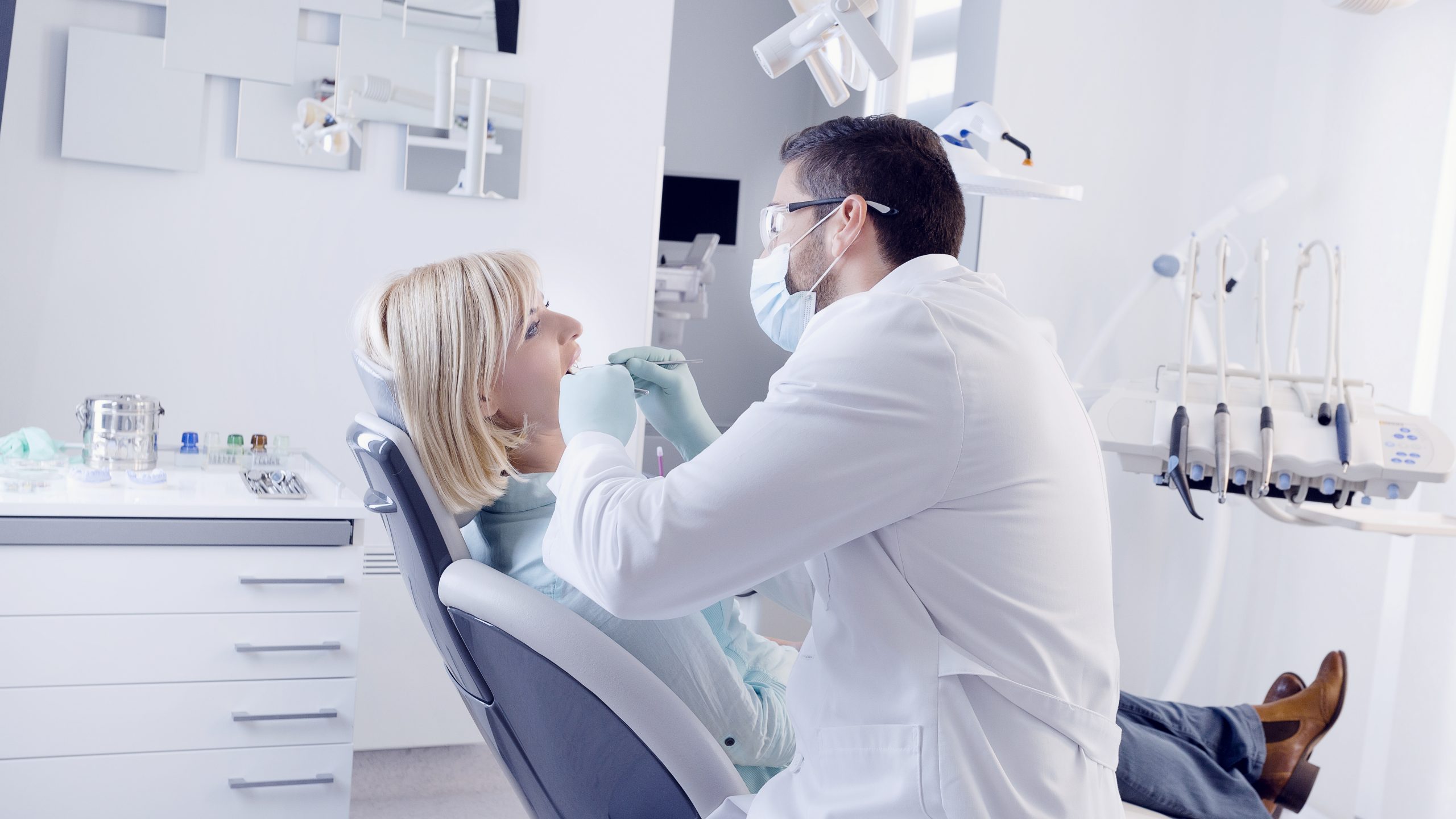 Dentist in Isabela, PR